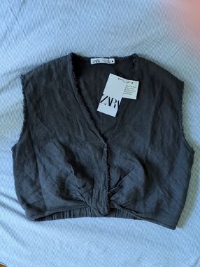 New With Tags Zara 100% Linen Crop Top XS